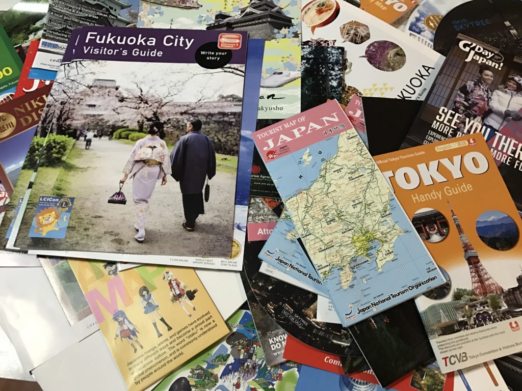 Unique and Thoughtful Gifts for Someone Travelling to Japan: Make Their Journey Unforgettable